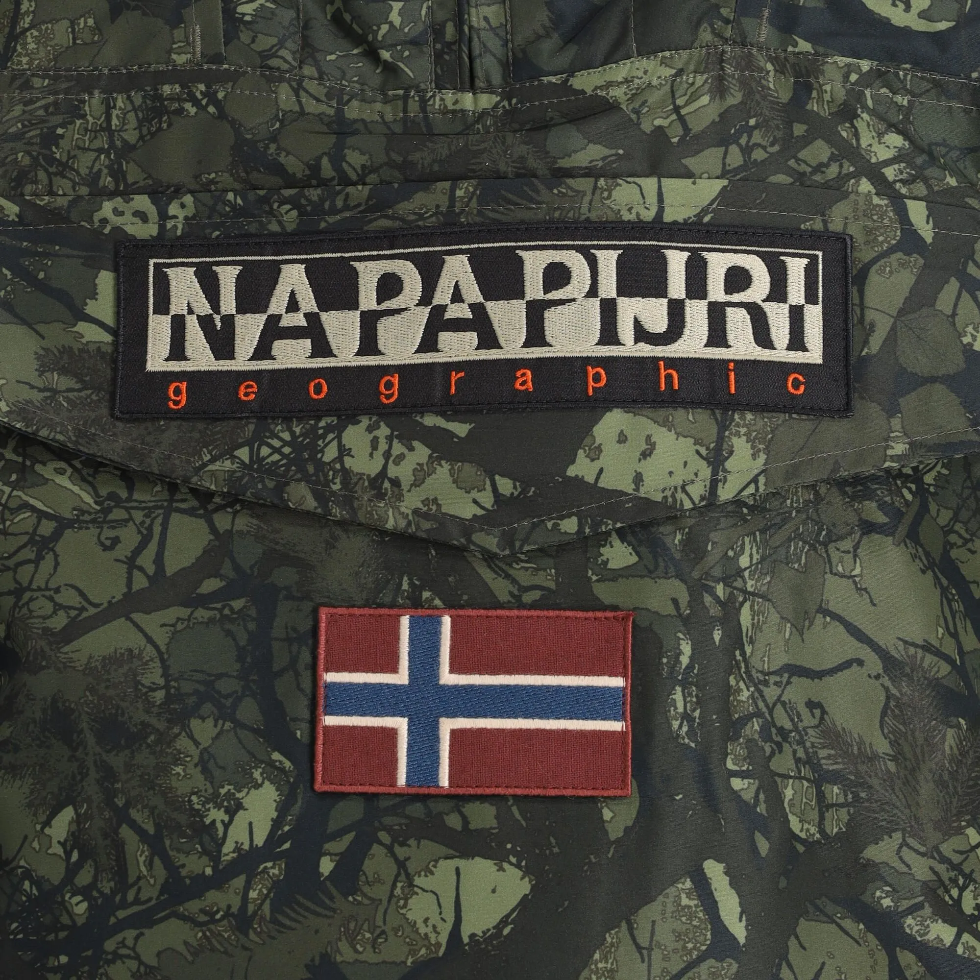 Napapijri, Rainforest Pocket Prt 2 (2022/2023) Anorak D'hiver Hommes Camo Vert 9 Napapijri, Rainforest Pocket Prt 2 (2022/2023) Anorak D'hiver Hommes Camo Vert – Image 7