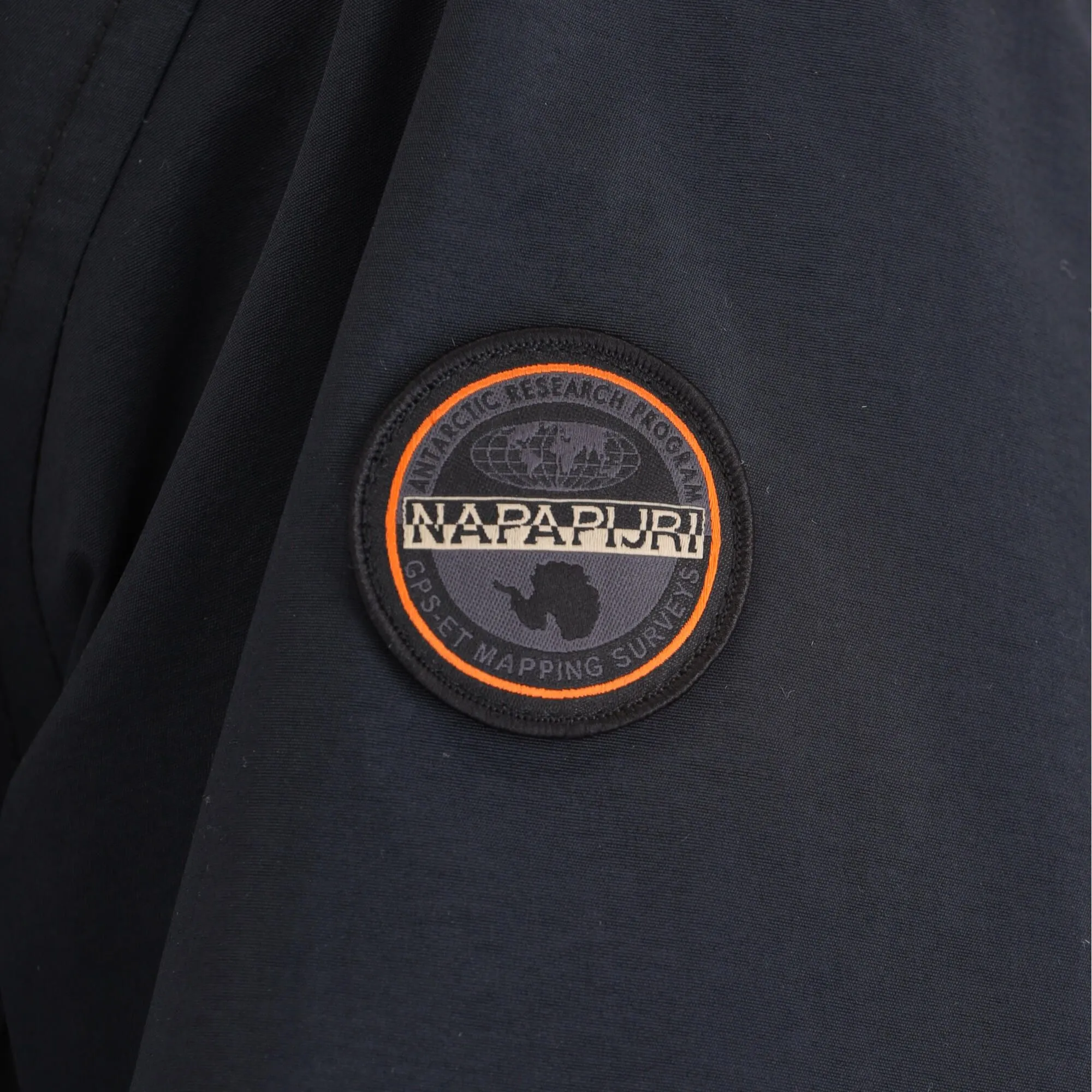 Napapijri, Rainforest W Winter 5 (2022/2023) Anorak D'hiver Femmes Noir 11 Napapijri, Rainforest W Winter 5 (2022/2023) Anorak D'hiver Femmes Noir – Image 9