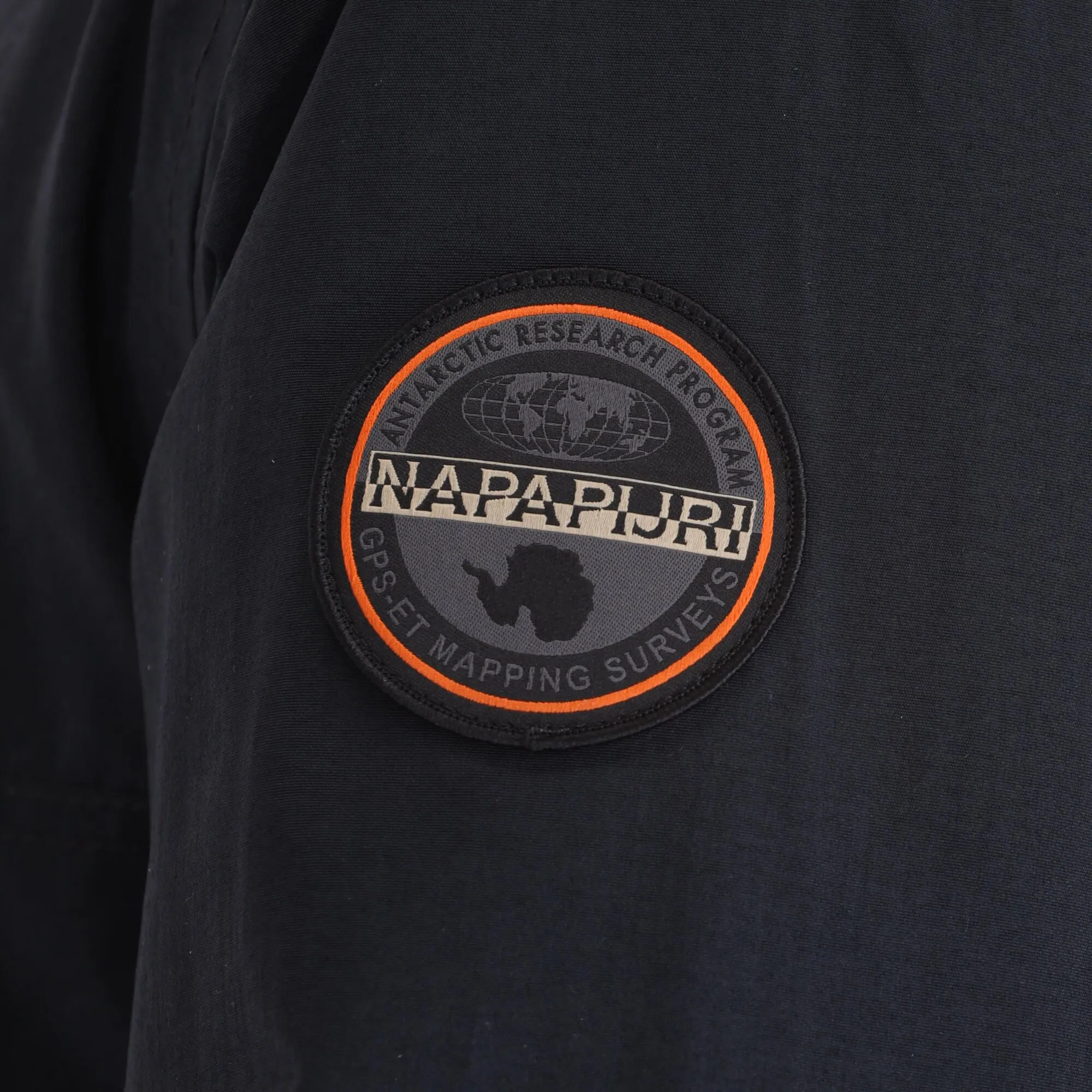 Napapijri, Rainforest Winter 3 (2022/2023) Anorak D'hiver Hommes Noir 11 Napapijri, Rainforest Winter 3 (2022/2023) Anorak D'hiver Hommes Noir – Image 9